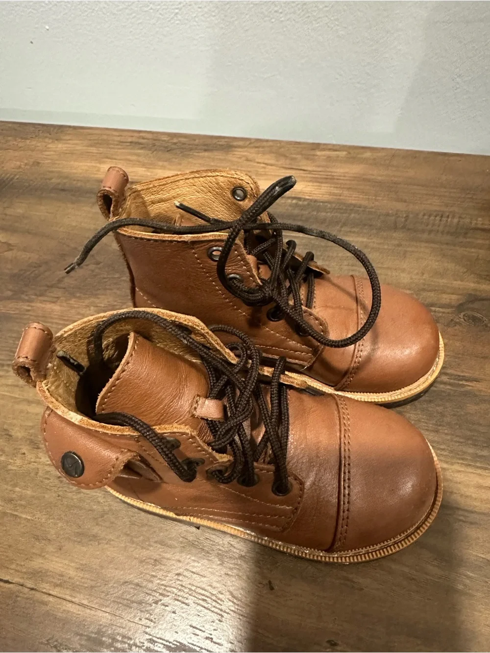 Mikoleon Kids Tan Leather Lace-Up Ankle Boots